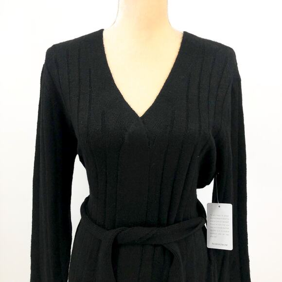 STITCHDROP Women's Tied To You Belted Midi Sweater Dress Medium Black NWT - Picture 4 of 10